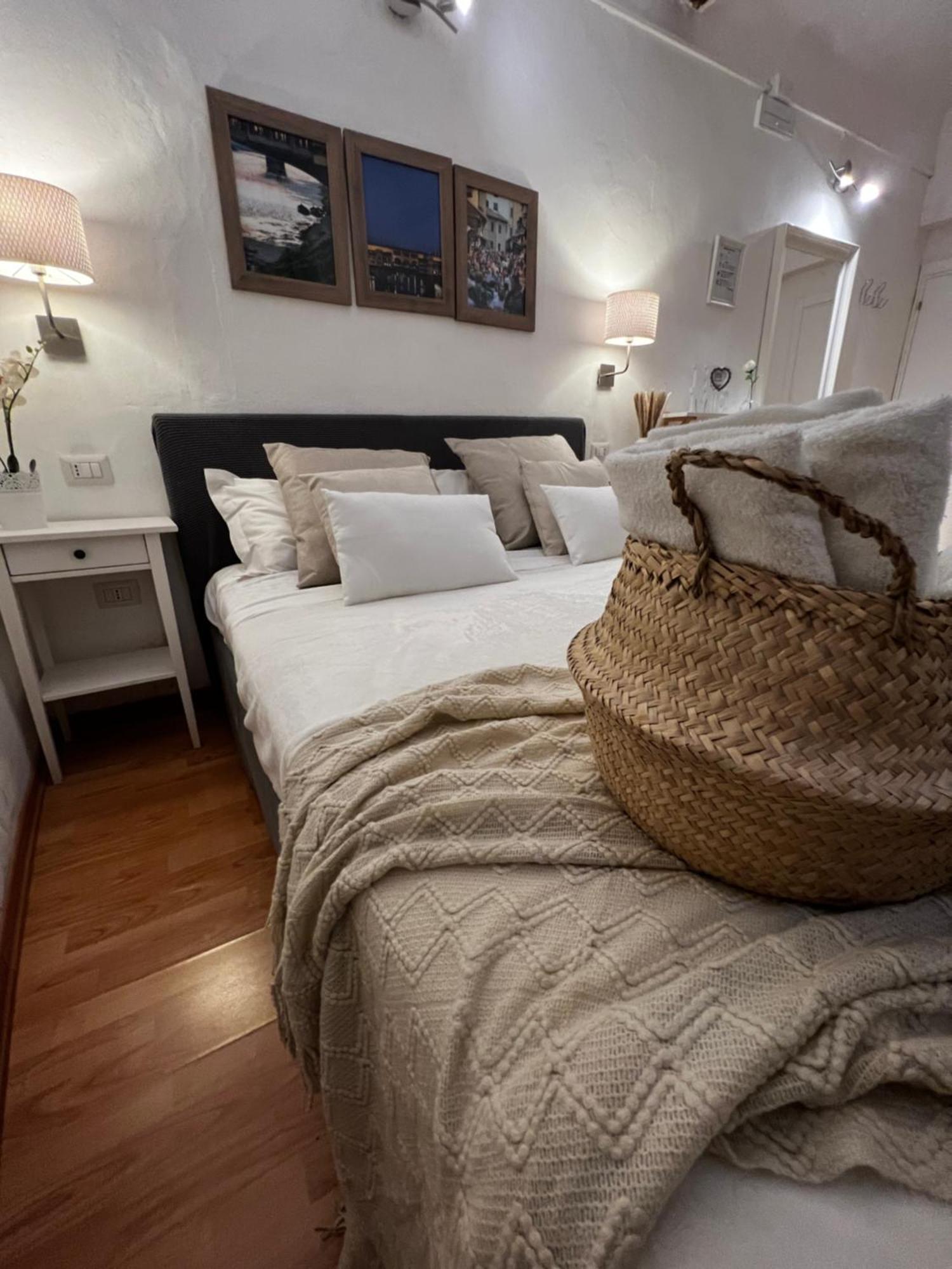 La Vigna Dolce Di Anna Hotel Флоренция Стая снимка